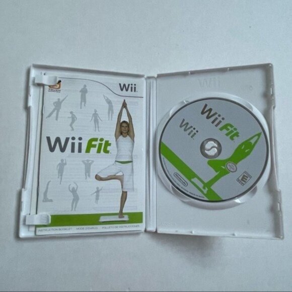 Wii Fit Plus Only for Owners of Original Wii Fit / Wii Balance Board Untested - Picture 3 of 4